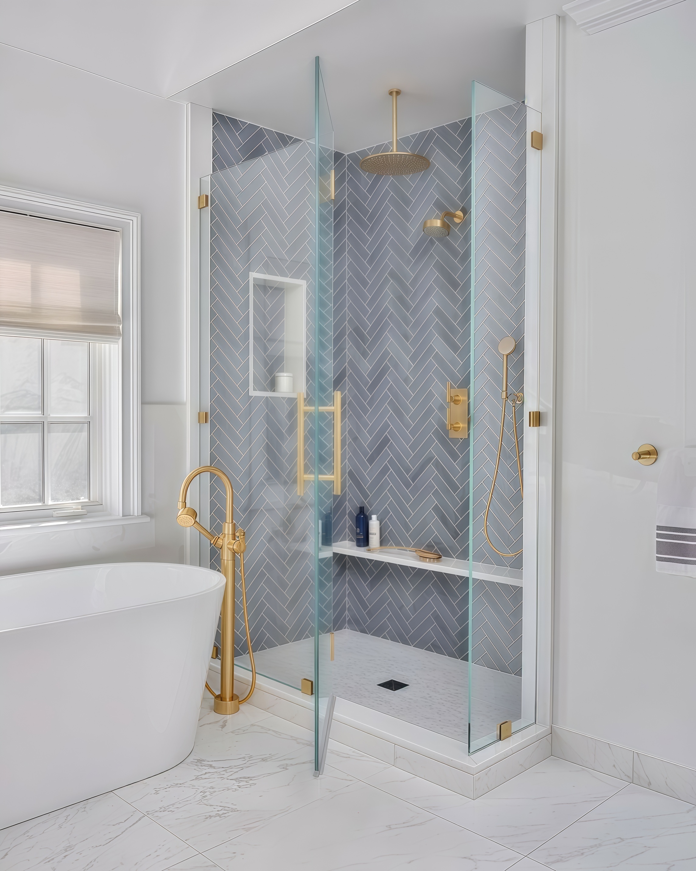 bathroom-glass-clip_scene_n_018.jpg