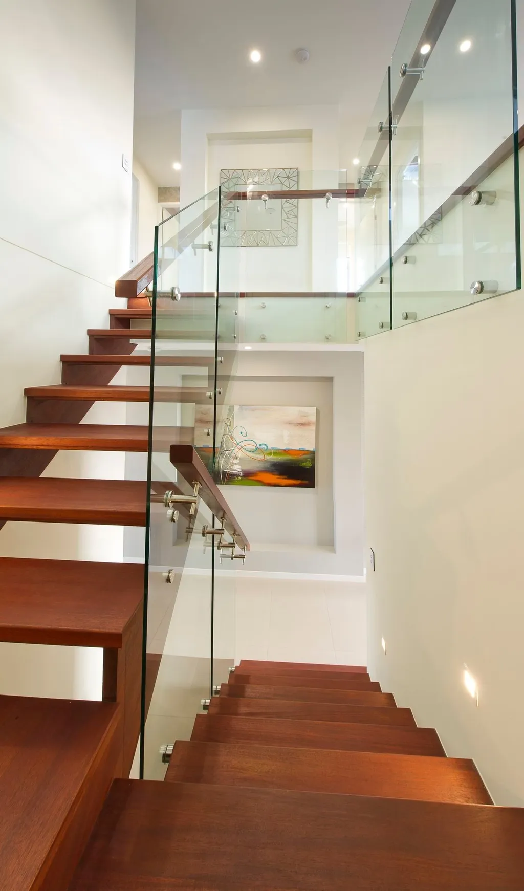 High Quality Modern Salt Spray Stair Railing Stainless Steel Glass Fittings Architectural Connector