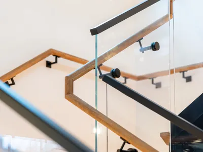 Busrom Customized Stair Rail Wall Bracket Metal Deck Railing Brackets Internal Staircase Balustrade thumbnail 4