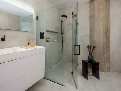 Tailor Made Sanding Finish Steam Room Glass Door Glazing Clips thumbnail 2