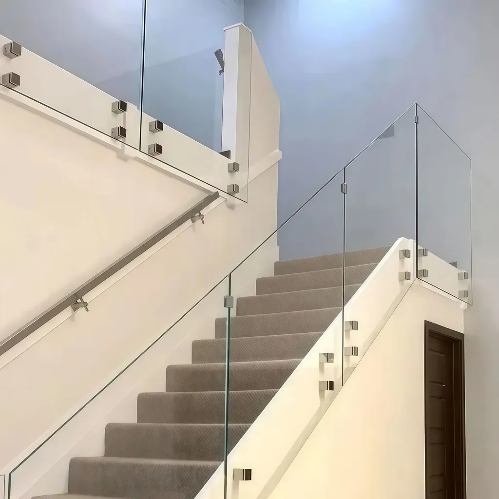 glass-standoff-scene-06.png