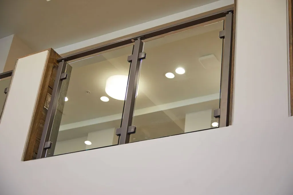 Architectonische Vierkante Glazen Relingklembeugel Commerciële Balustradebevestiging
